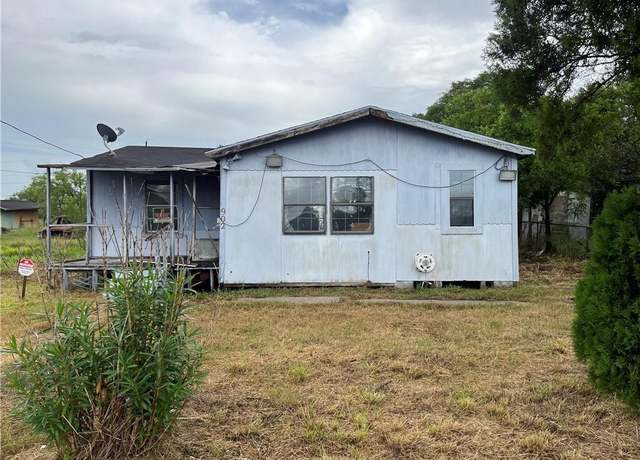 Property at 902 Mynier St, Robstown, TX 78380, 3 beds, 1 bath