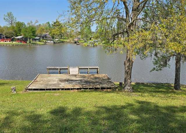 Property at 1357 Creeklake Dr, Onalaska, TX 77360