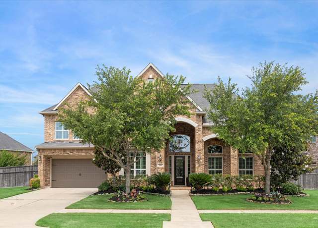 Property at 5310 Briarcliff Ln, Fulshear, TX 77441, 5 beds, 4.5 baths