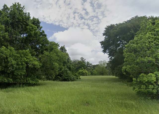 Property at 621 Pony Trl, Angleton, TX 77515