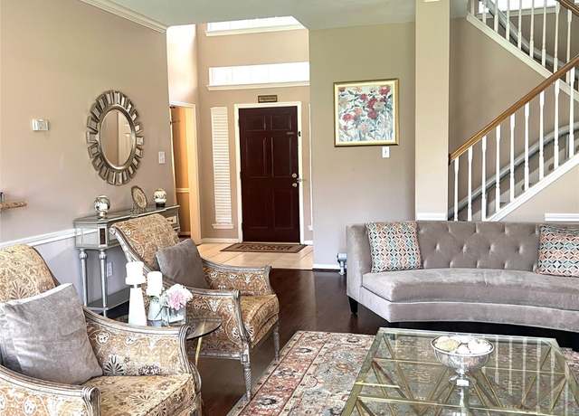 Property at 15415 Longhorn Cavern Dr, Sugar Land, TX 77498, 4 beds, 4.5 baths