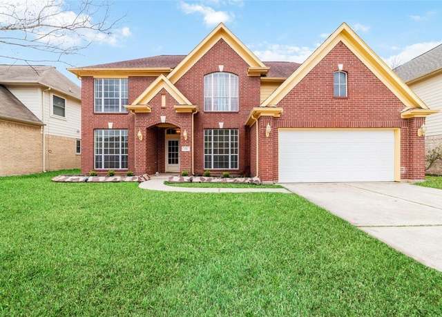 Property at 155 Perfidia Dr, Houston, TX 77015, 4 beds, 3.5 baths