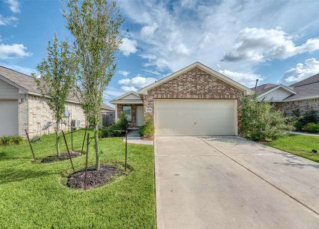 Property at 4154 Saltillo Lakes Dr, Baytown, TX 77521, 3 beds, 2 baths