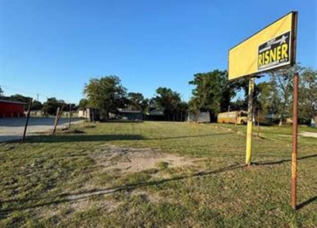 Property at 8021 Harrisburg Blvd, Houston, TX 77012