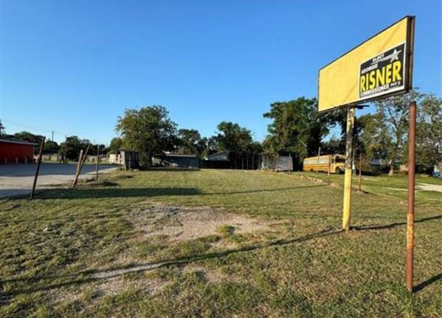 Property at 8021 Harrisburg Blvd, Houston, TX 77012