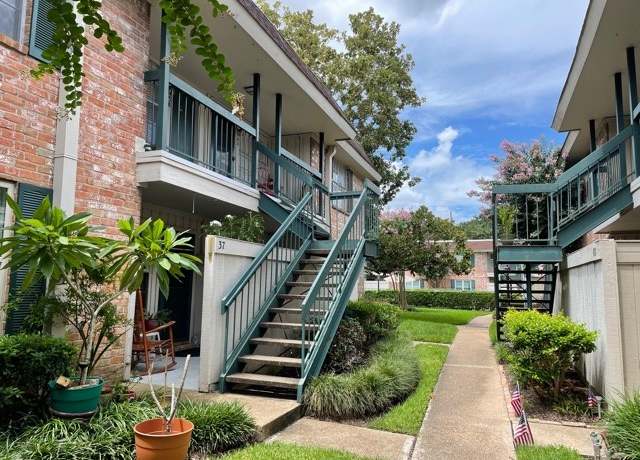 Property at 845 Augusta Dr #40, Houston, TX 77057, 1 bed, 1 bath