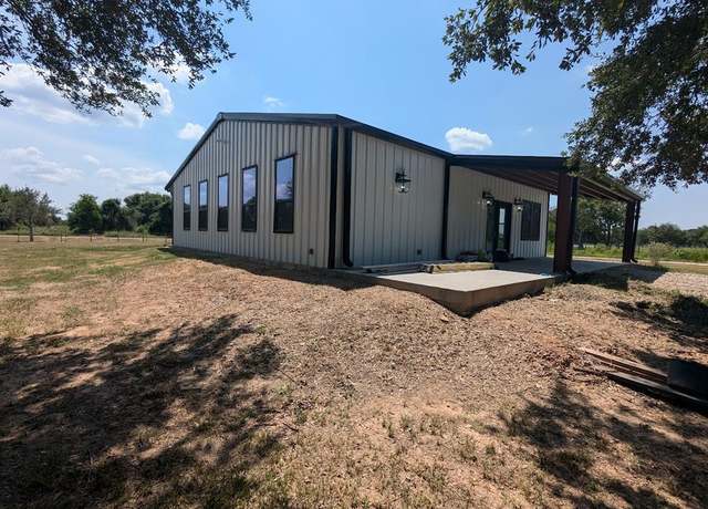 Property at 9100 Delesandri Dr, Hitchcock, TX 77563, 1 bed, 1 bath
