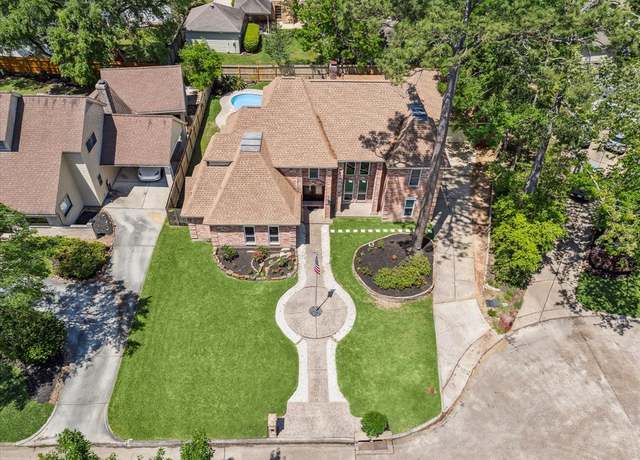 Property at 5319 Blue Creek Dr, Houston, TX 77345, 5 beds, 3.5 baths
