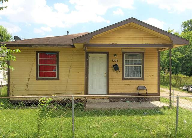 Property at 3220 Josephine St, Houston, TX 77026, 2 beds, 1 bath