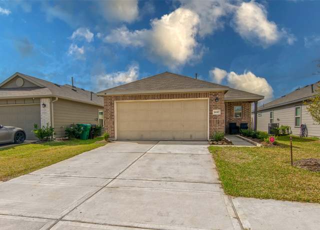 Property at 10507 Vinca Minor Ln, Houston, TX 77016, 4 beds, 2 baths