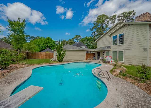 Property at 14626 Ravenhurst Ln, Houston, TX 77070, 4 beds, 2.5 baths