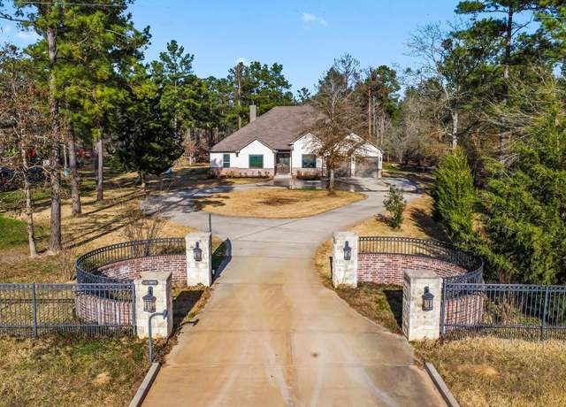 Property at 11176 Heritage Ranch Rd, Conroe, TX 77303, 4 beds, 3 baths