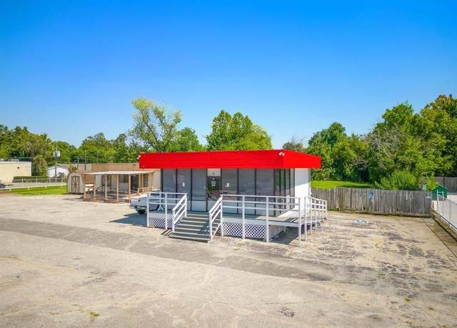Property at 2801 Preston Ave, Pasadena, TX 77503
