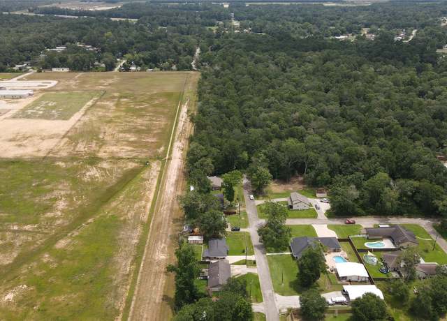 Property at 9-12 Doris St, Cleveland, TX 77328