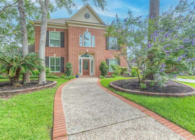 Property at 12406 Moorcreek Dr, Houston, TX 77070, 4 beds, 3.5 baths