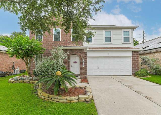 Property at 21930 Willow Shadows Dr, Tomball, TX 77375, 3 beds, 2.5 baths