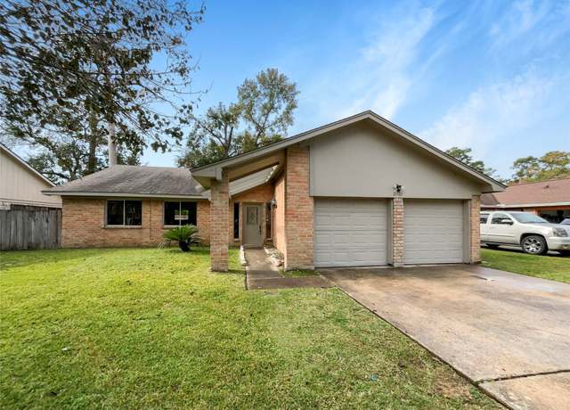 Property at 23523 Briarcreek Blvd, Spring, TX 77373, 3 beds, 2 baths