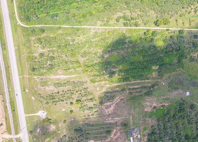 Property at 5032 Us-90 Alt, Eagle Lake, TX 77434