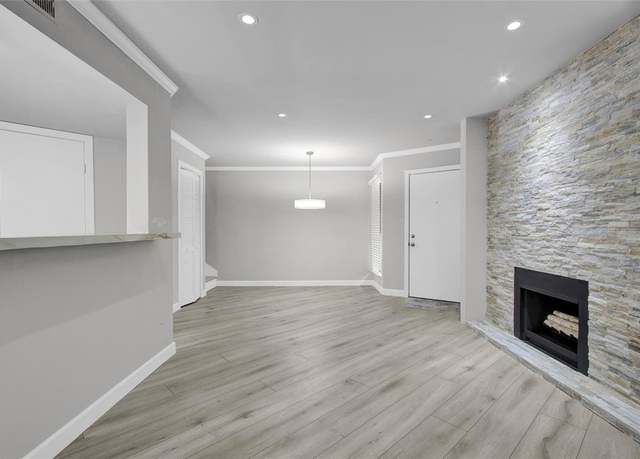 Property at 17202 Imperial Valley Dr #16, Houston, TX 77060, 2 beds, 2.5 baths