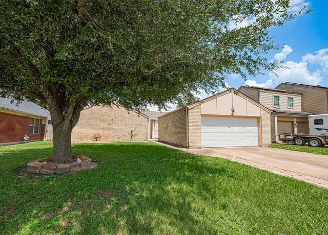 Property at 6822 Stonewater, Houston, TX 77084, 4 beds, 2 baths