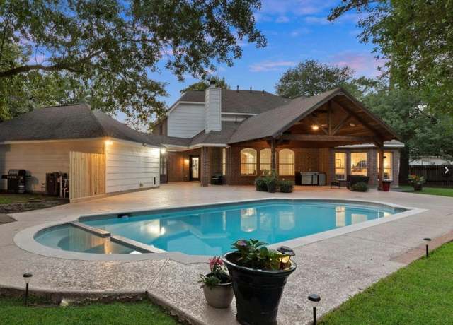 Property at 6503 Ambercrest Ct, Spring, TX 77389, 5 beds, 3.5 baths