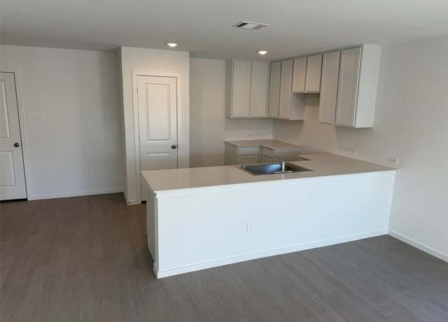 Property at 371 Kingston Way, Waller, TX 77484, 3 beds, 2 baths