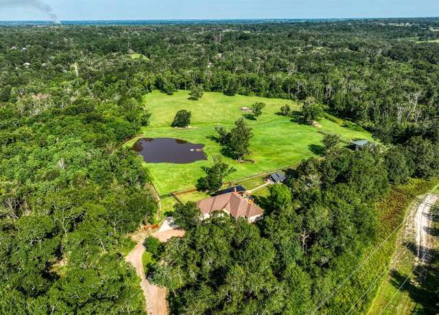 Property at 533 Meadow Creek Rd, Bellville, TX 77418, 3 beds, 2.5 baths