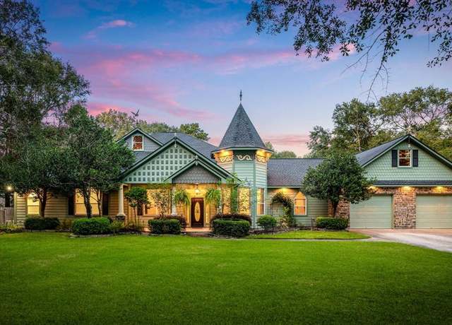 Property at 511 Commons Vista Dr, Huffman, TX 77336, 3 beds, 3.5 baths