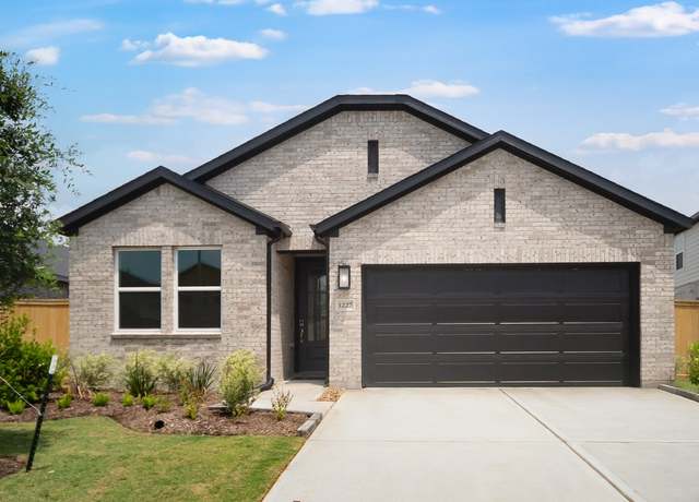 Property at 1227 Buffalo Run, Tomball, TX 77375, 3 beds, 2 baths