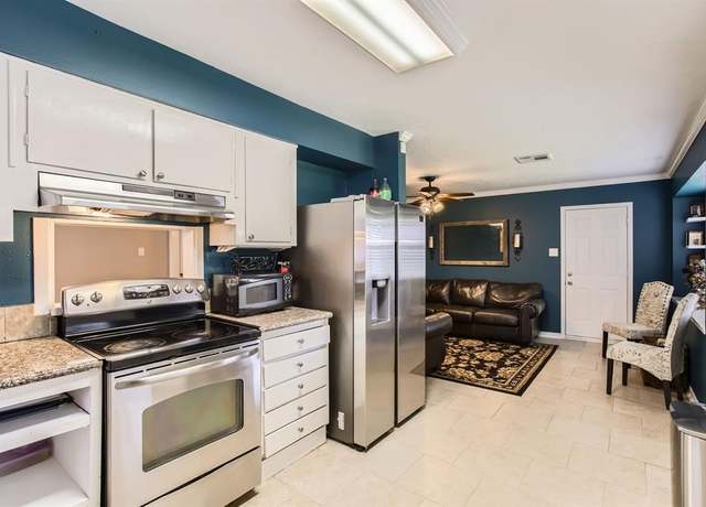 Property at 2401 Raspberry Ln, Pasadena, TX 77502, 3 beds, 2 baths