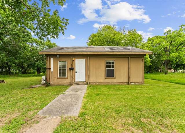 Property at 422 2nd Ave N, Texas City, TX 77590, 2 beds, 1 bath