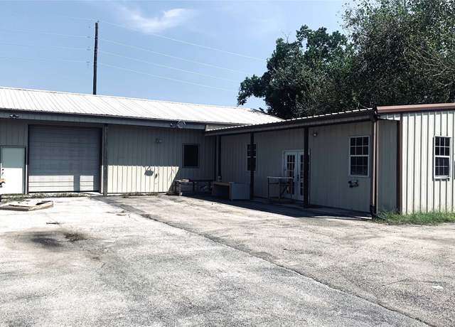 Property at 2934 Washington Dr, Houston, TX 77038, 3 beds, 2 baths