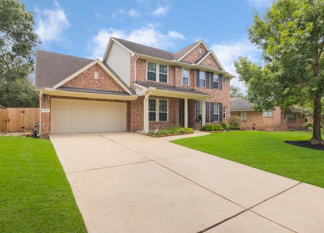 Property at 5651 Edith St, Houston, TX 77081, 4 beds, 3.5 baths
