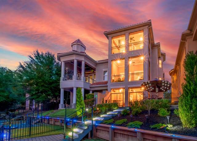 Property at 114 La Vie Dr, Montgomery, TX 77316, 4 beds, 4 baths