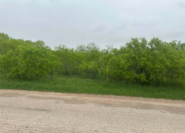 Property at 1561 County Road 428, Dime Box, TX 77853
