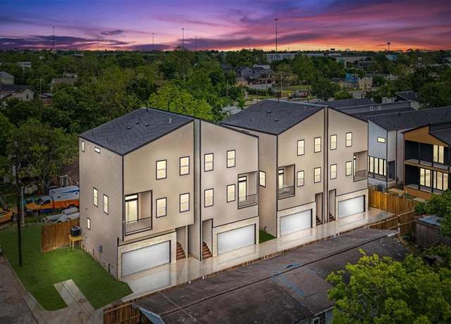 Property at 1216 E 34th St Unit B, Houston, TX 77022, 3 beds, 3.5 baths