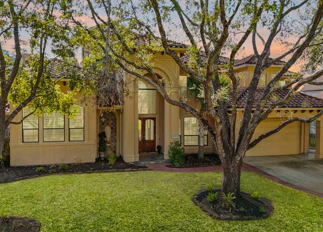 Property at 14411 Serrano Creek Ln, Humble, TX 77396, 4 beds, 4.5 baths