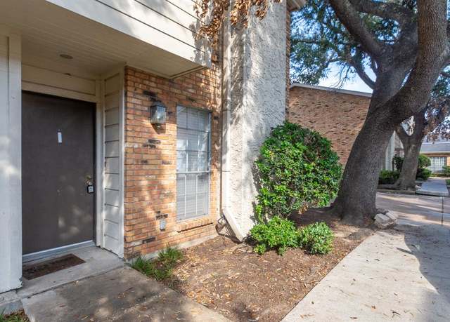 Property at 6201 Beverlyhill St #30, Houston, TX 77057, 2 beds, 2.5 baths