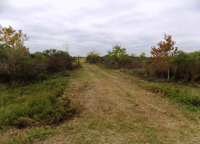 Property at 164 County Road 291, Sargent, TX 77414