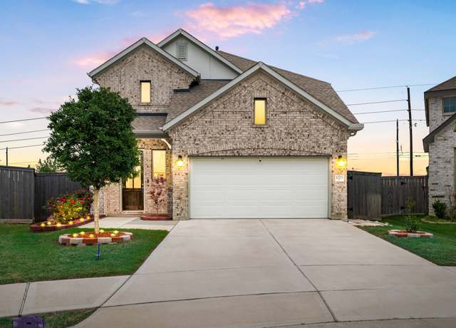 Property at 10703 Maia Mills Ct, Richmond, TX 77406, 4 beds, 3 baths