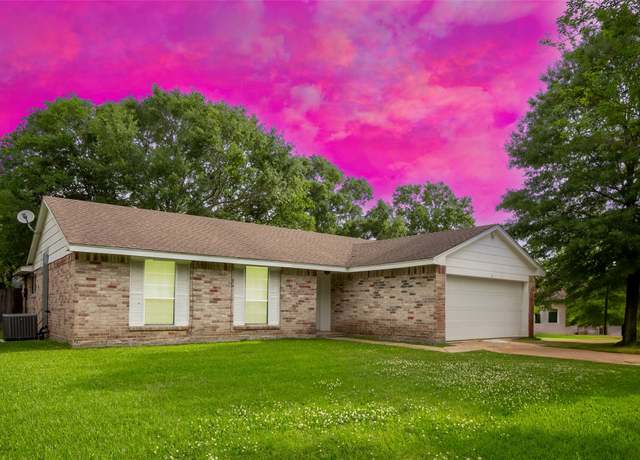 Property at 9807 Toucan Ln, Conroe, TX 77385, 4 beds, 2 baths