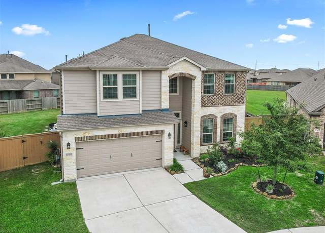 Property at 12805 Narrow Cove Dr, Texas City, TX 77568, 4 beds, 3 baths