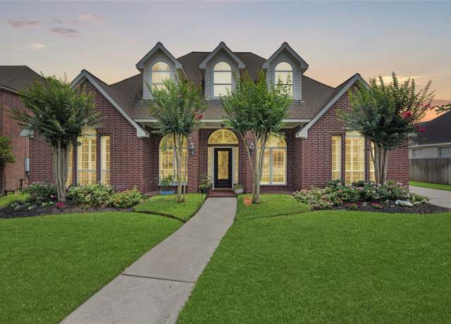Property at 18818 Cypress Chateau Dr, Spring, TX 77388, 4 beds, 3 baths