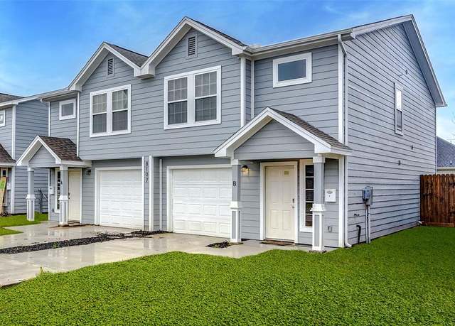 Property at 8113 Corinth St, Houston, TX 77051, 3 beds, 2.5 baths