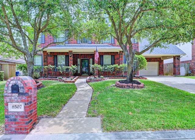 Property at 8507 Marchelle Ln, Spring, TX 77379, 4 beds, 3.5 baths
