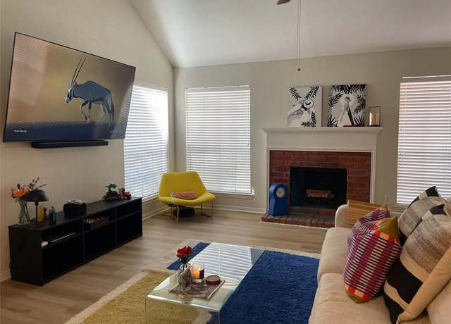 Property at 2211 S Kirkwood Rd #60, Houston, TX 77077, 2 beds, 2.5 baths
