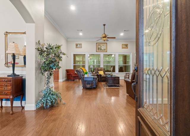 Property at 28713 Wood Song Trl, Magnolia, TX 77355, 5 beds, 5 baths