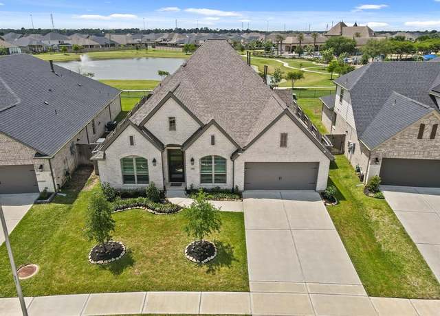 Property at 19019 Dappled Mare Cir, Tomball, TX 77377, 4 beds, 3.5 baths