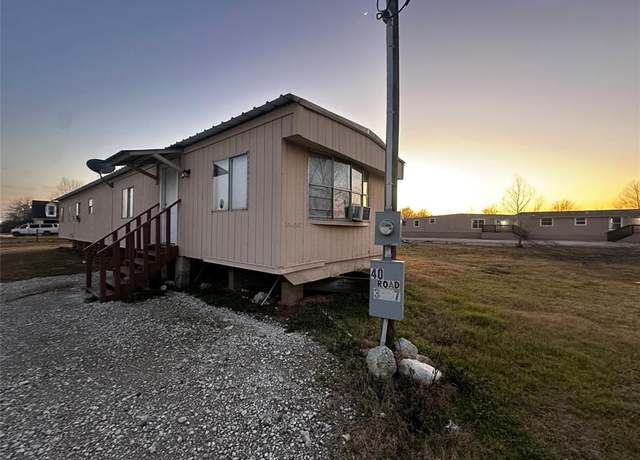 Property at 40 County Road 3557, Cleveland, TX 77327, 3 beds, 2 baths