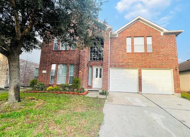 Property at 12034 Ballardvale Ln, Houston, TX 77067, 4 beds, 2.5 baths